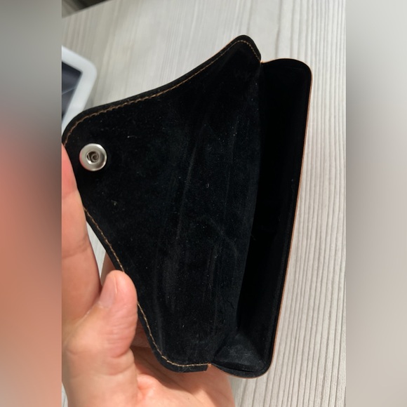 Ray-Ban glasses case - Picture 2 of 2